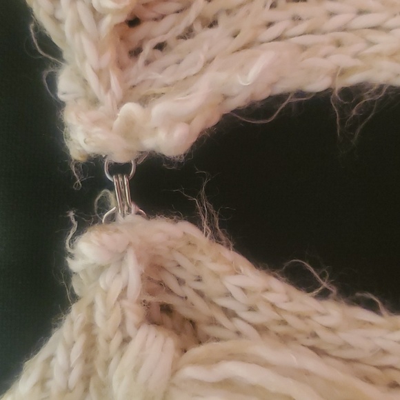 Penningtons knit sweater - Picture 3 of 7